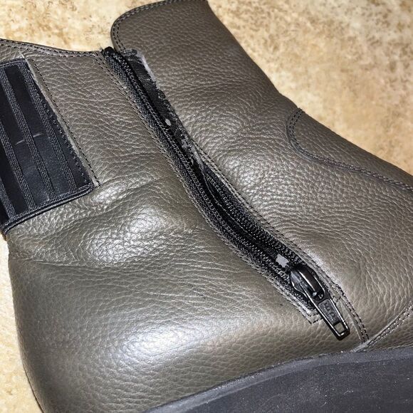 Waldlaufer Women’s Olive Green Leather Zip Up Booties Sz-7 - Picture 5 of 10